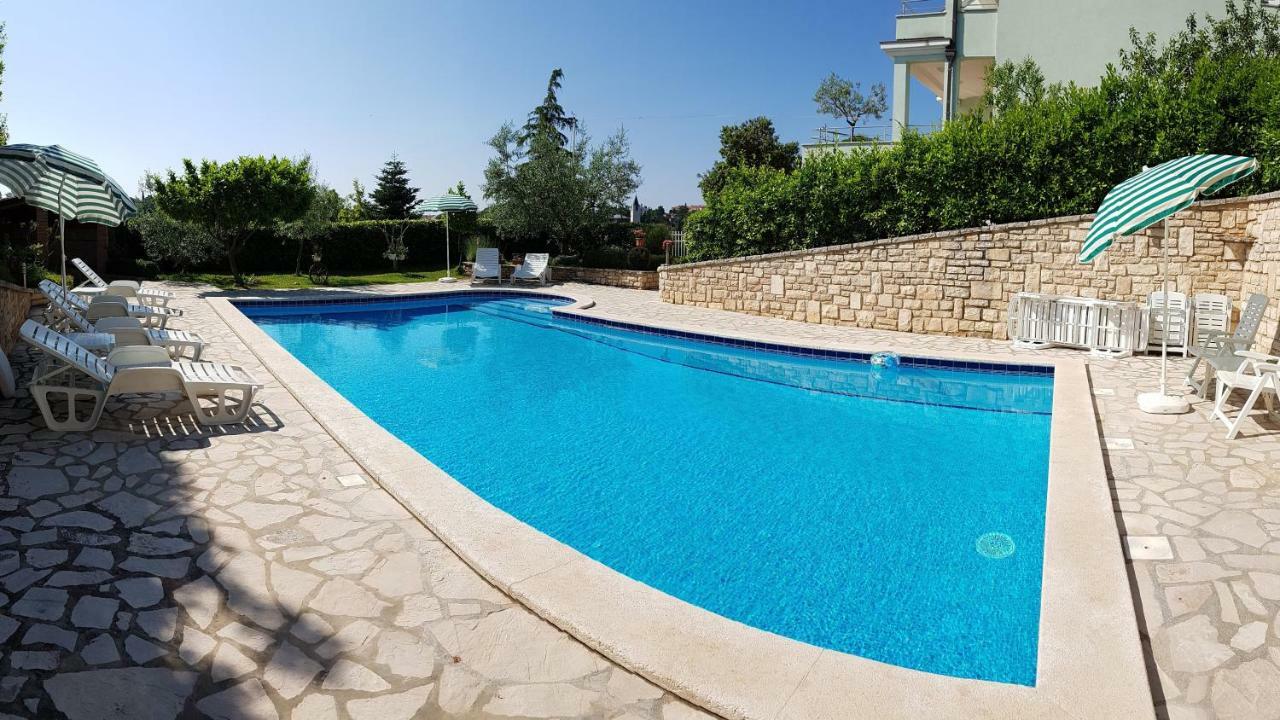 Villa Noela Pula Exterior photo